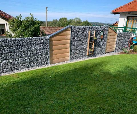 gabion with wooden willing