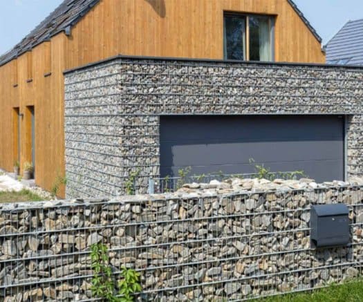 Cladding walls with gabion